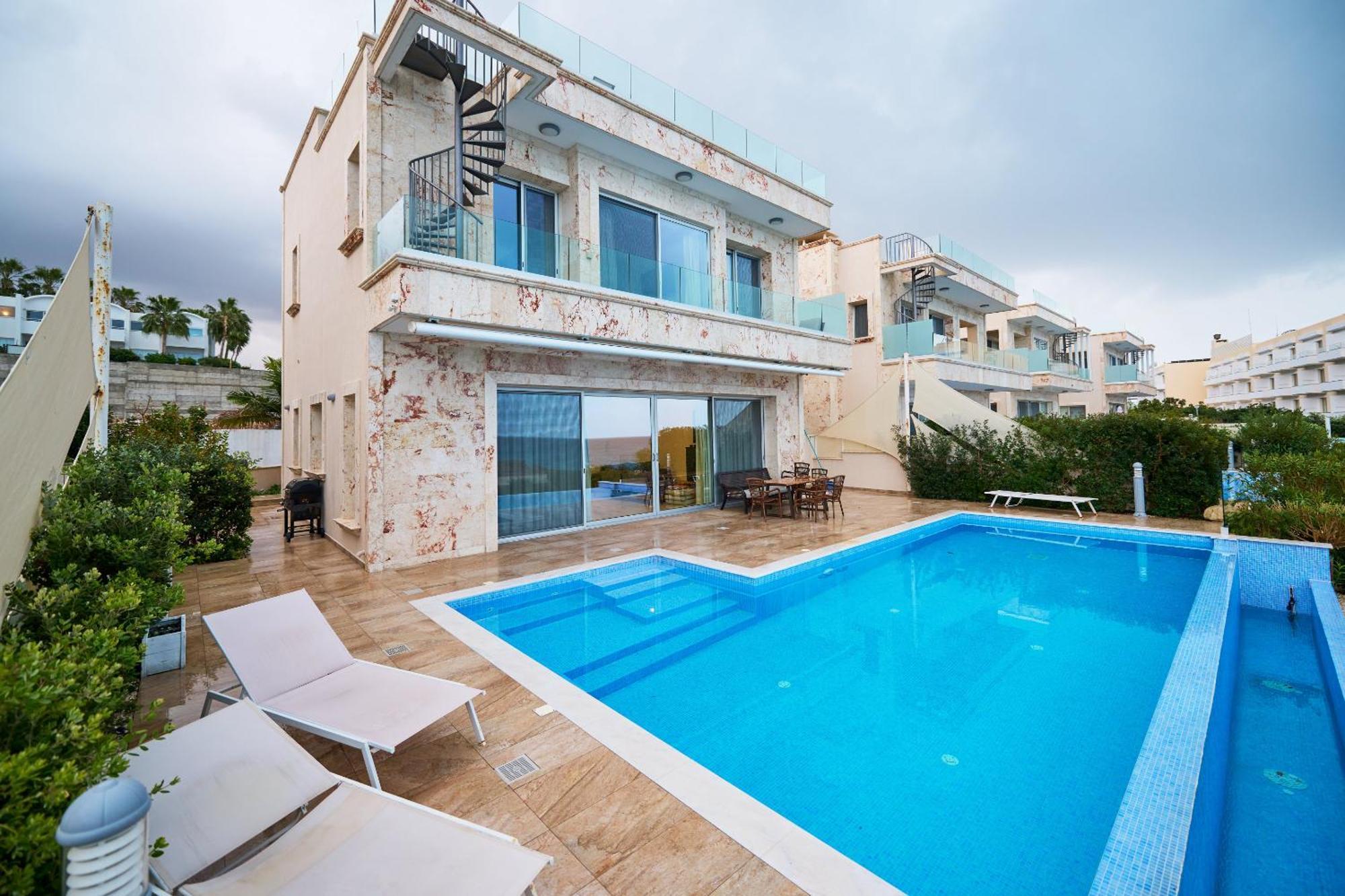Olymp Luxury Villa D - Luxury Escape With Direct Beach Access And Unique Sunsets パ フォス エクステリア 写真